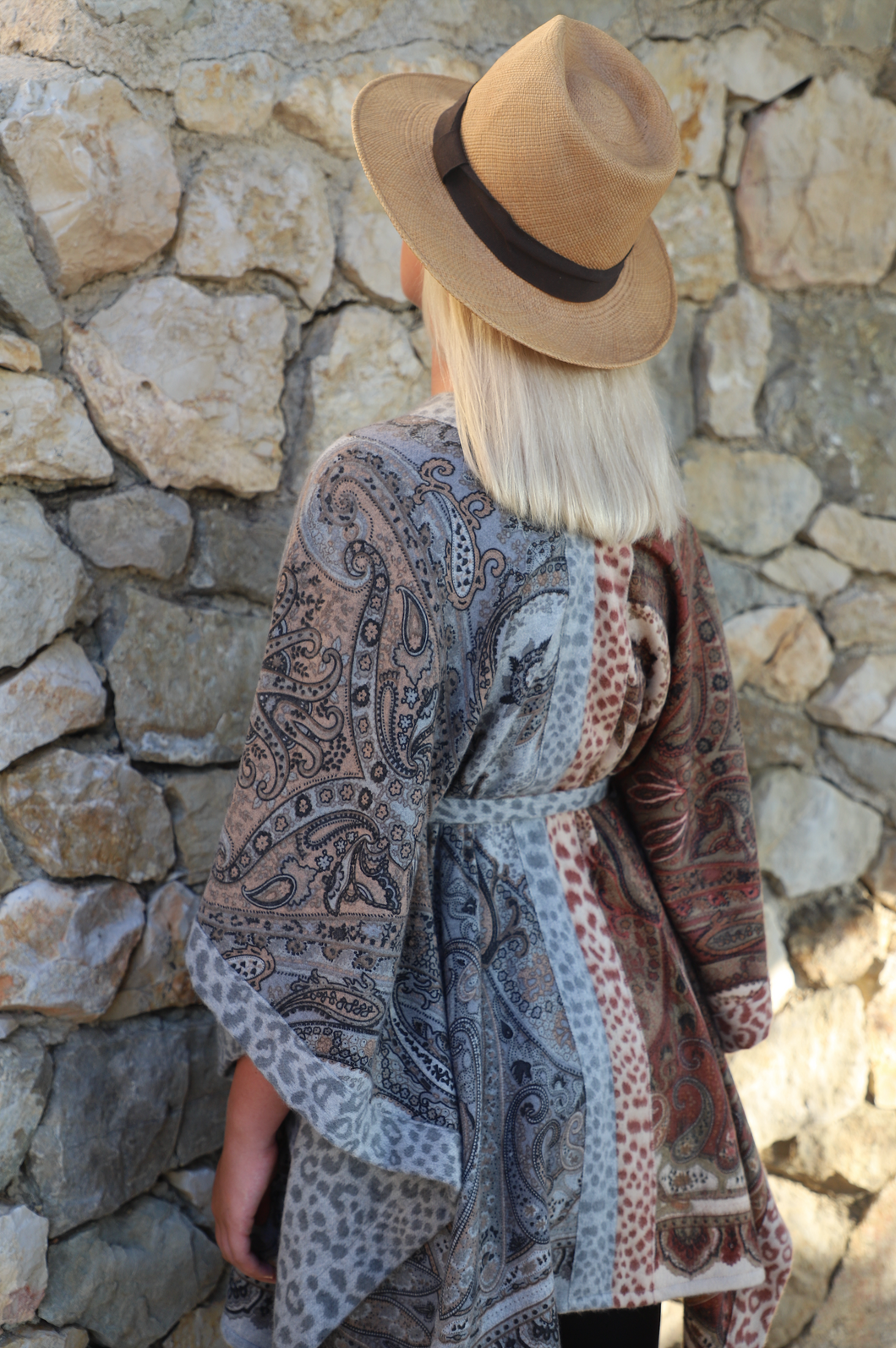 Poncho Jacket Paisley Brown