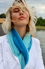 Load image into Gallery viewer, Super Thin Scarf Big Size, Degradé Aqua/Blue
